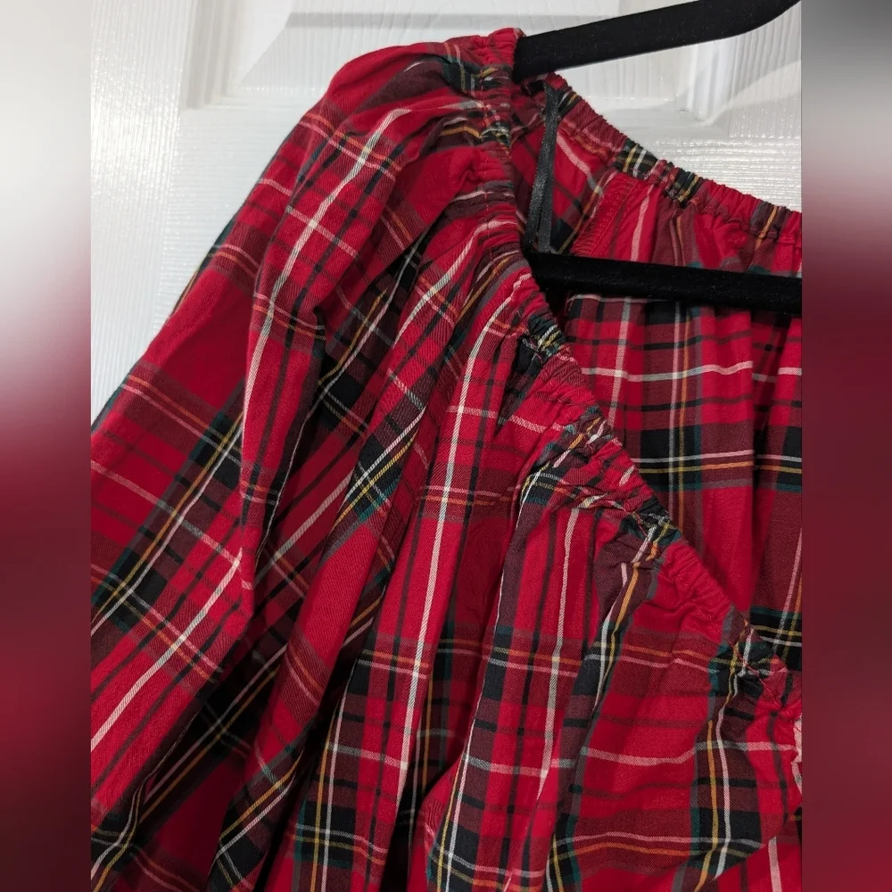 Old Navy Red Tartan Puff-Sleeve Top in Size XL
